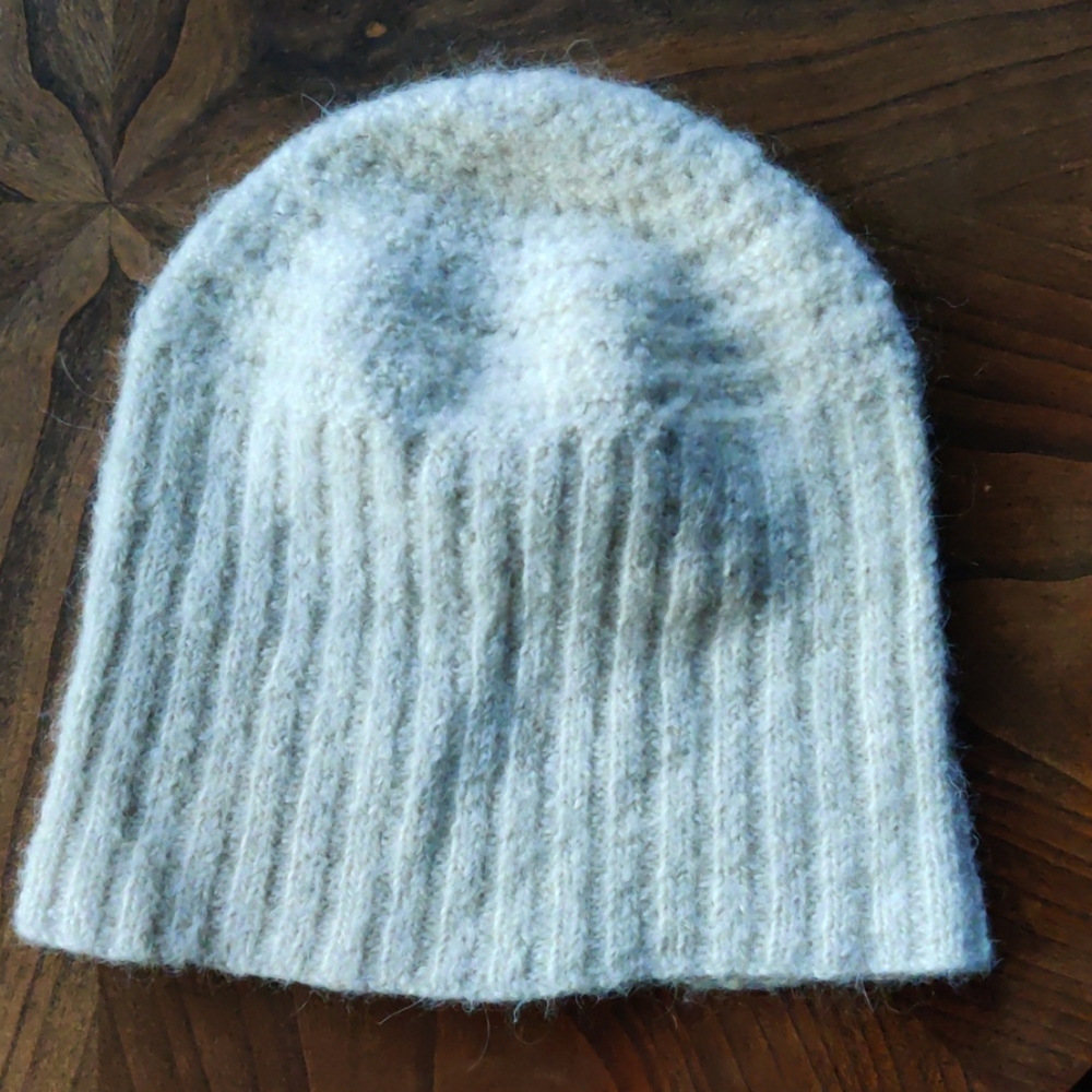 Cashmere blend beanie